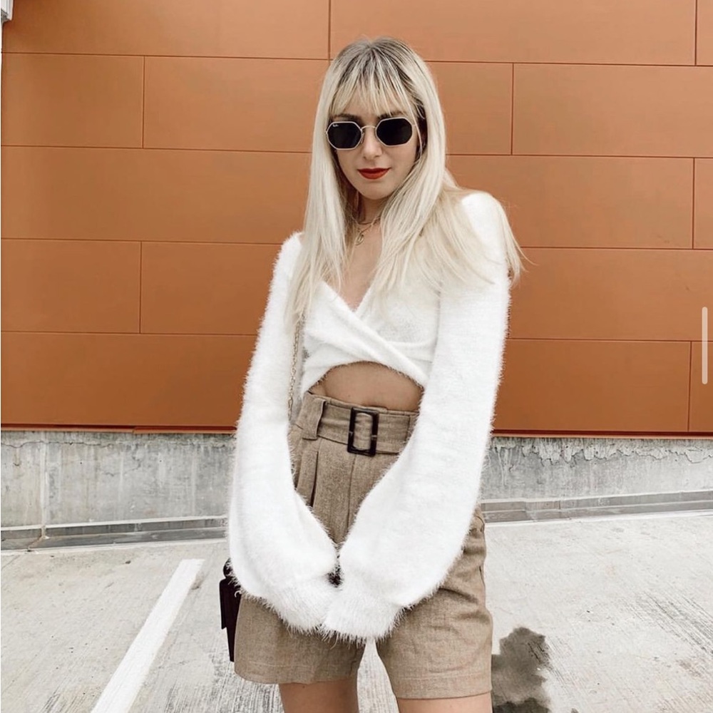 White Long Sleeve Cropped Fuzzy Twist Sweater